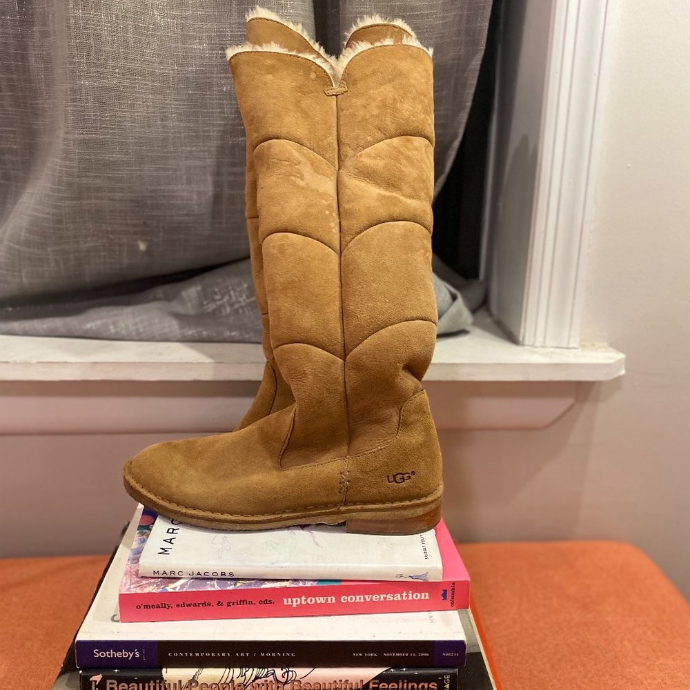 UGG Australia Suede Camel Samantha Boot (Barely Worn!)